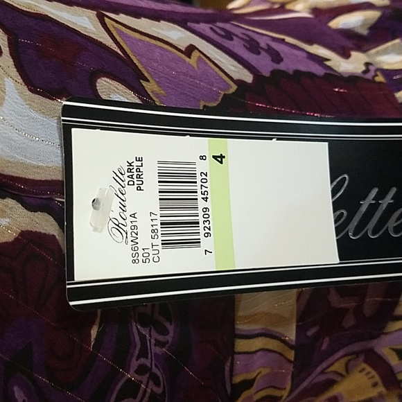 Roulette Empire Style Gown - Picture 7 of 9